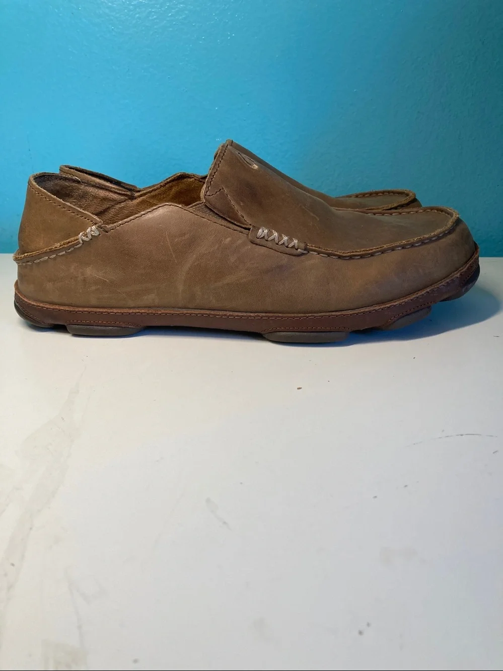 OluKai mens leather